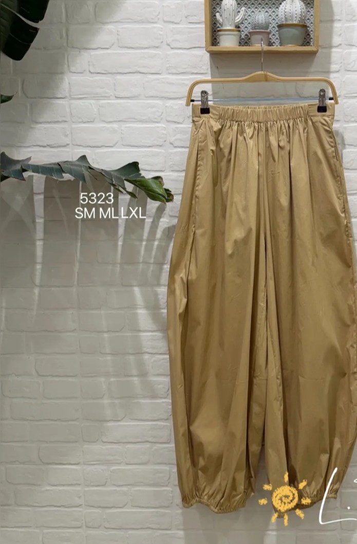 Pantalón suelto Kaki