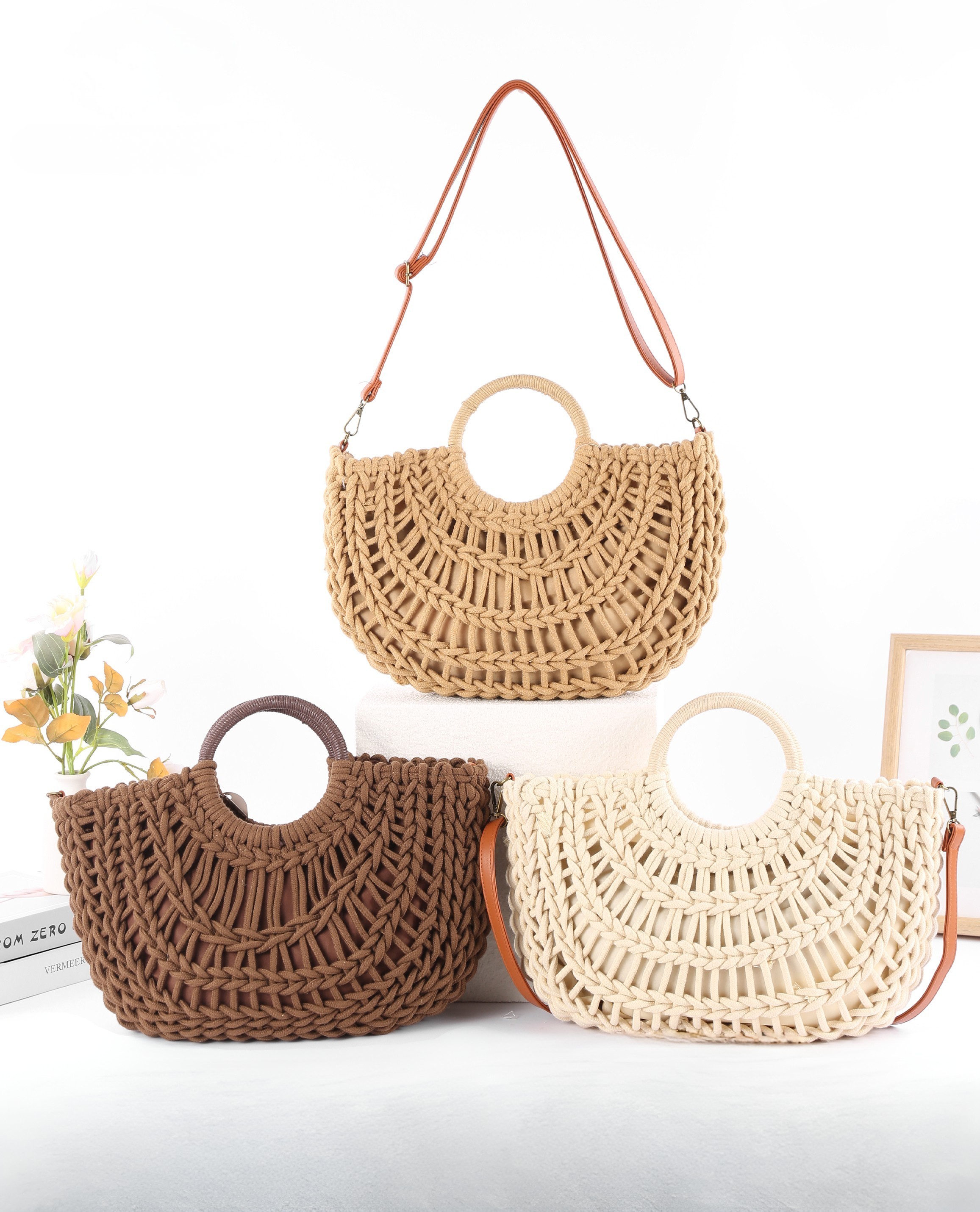 Bolso playero con asas trenzado